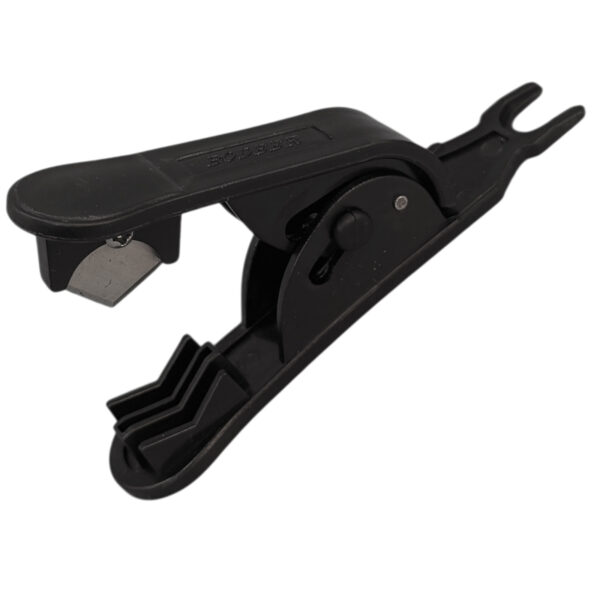 Tubing cutter